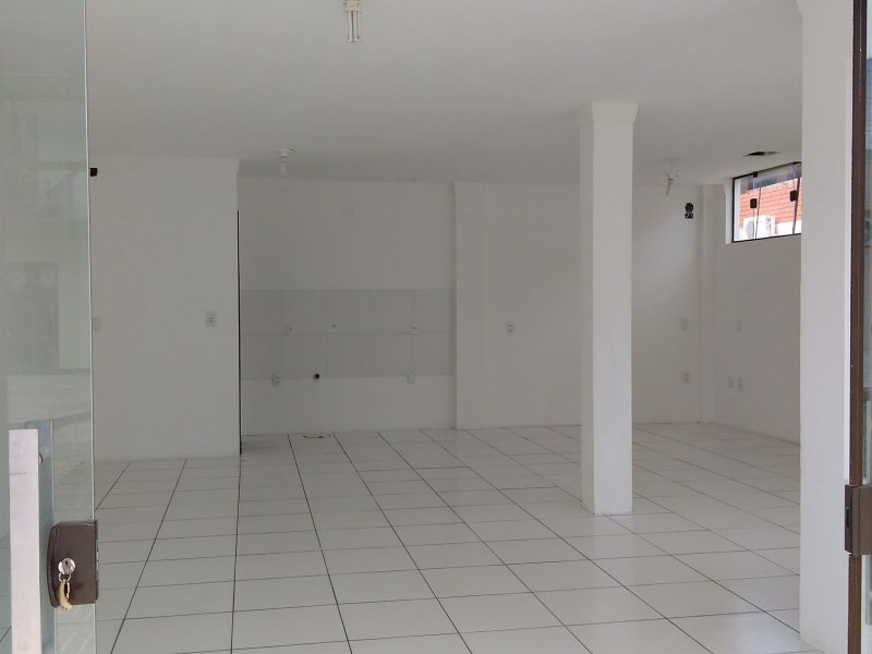 Comercial à venda CENTRO com 64m² e 0 quartos por R$ 120.000 - 1746193054-img-20170319-115141281.jpg