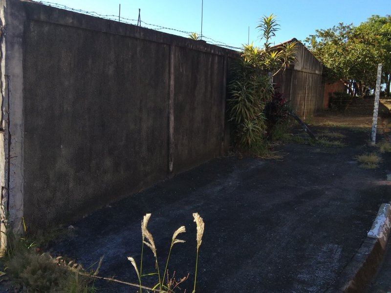 Casa à venda Jardim San Diego com 80m² e 3 quartos por R$ 380.000 - 2080825985-p-20180426-090046.jpg