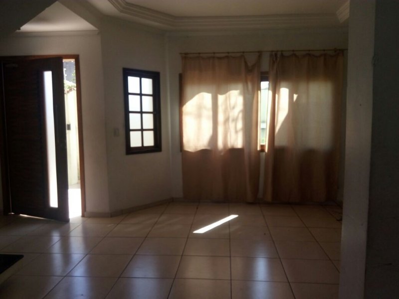 imóvel com 350m² - Parque São Vicente - Mauá