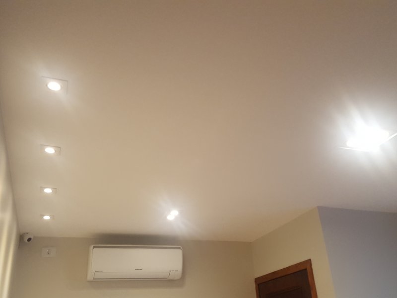 Sobrado à venda Ipiranga  com 120m² e 3 quartos por R$ 650.000 - 1503504220-foto-5-detalhe-teto-de-gesso-com-luminarias-de-led-e-ar-central-samsung-inverter-novo.jpg