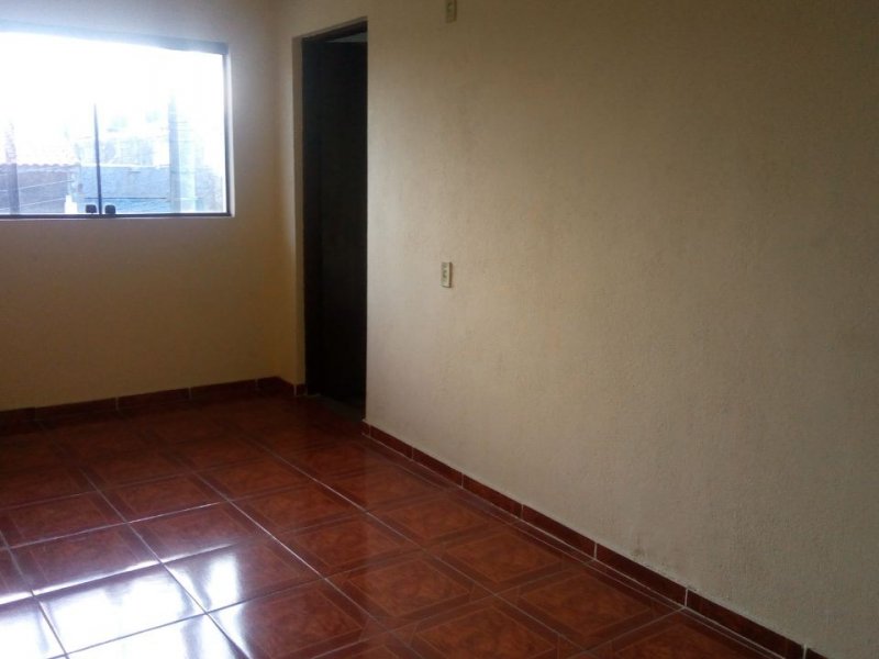 Casa à venda Vila Solar com 1200m² e 4 quartos por R$ 500.000 - 240313857-5f81ab4f-208c-4c39-be1f-0c5301dda882.jpg