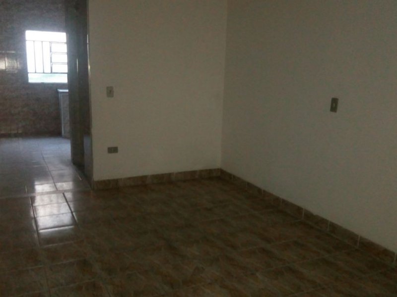 Casa à venda Vila Solar com 1200m² e 4 quartos por R$ 500.000 - 253248271-683694ae-4220-451b-b789-668cc2572d15.jpg
