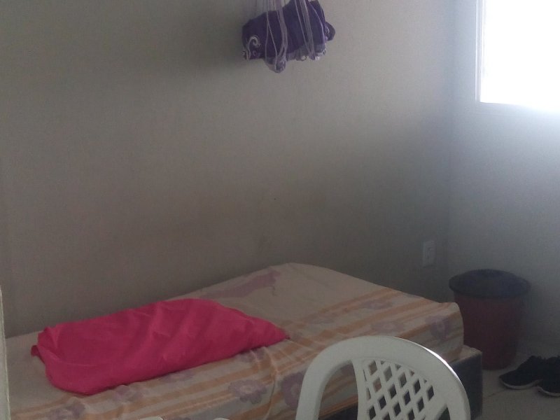 Casa à venda Nova Metrópole com 225m² e 2 quartos por R$ 200.000 - 432092218-quarto-1.jpg