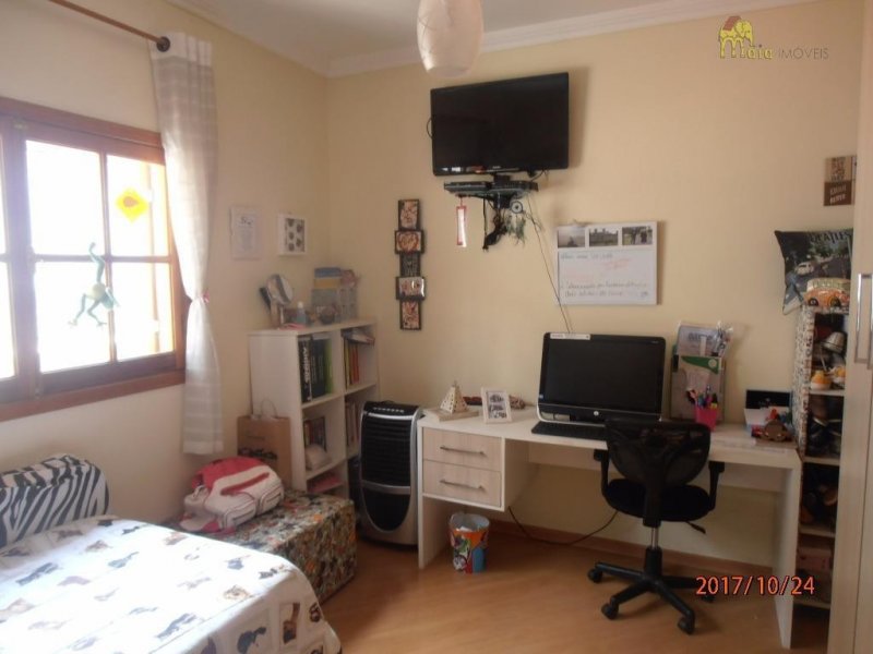Sobrado à venda Jardim Regina com 220m² e 3 quartos por R$ 680.000 - 2065093815-578830711-sk-jbkfrkzutmhfb-drkmbp1kzkn7q-4jk-zcq-d57zr5abgk08muvdwi8t5u8kccn2iv-mgr7w-cl-obfudewyb5mtnzx2vkaw1024-h768.jpg