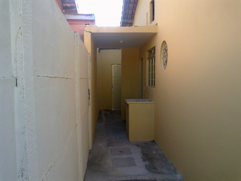 Casa à venda Residencial Pasin com 250m² e 3 quartos por R$ 250.000 - 417346450-5-lateral-1.jpg