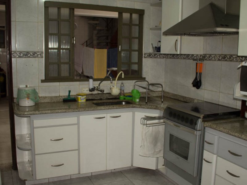 Casa à venda Parque Maria Domitila com 165m² e 3 quartos por R$ 699.000 - 149358320-cozinha-7.jpg