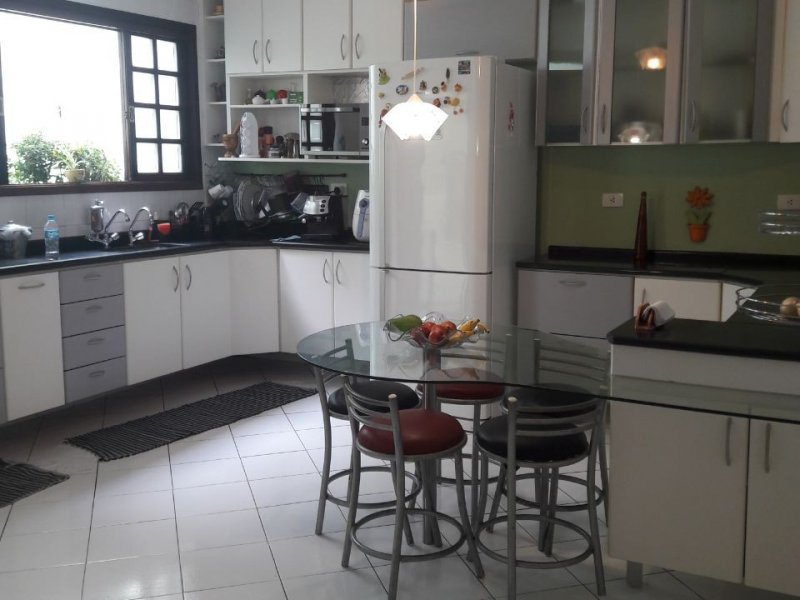 Casa à venda Vila Inglesa com 212m² e 3 quartos por R$ 700.000 - 1289673591-img-20180501-wa0065.jpg