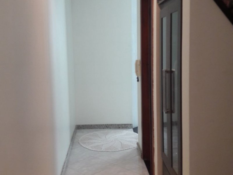 Casa à venda Vila Inglesa com 212m² e 3 quartos por R$ 700.000 - 1935218403-img-20180501-wa0070.jpg