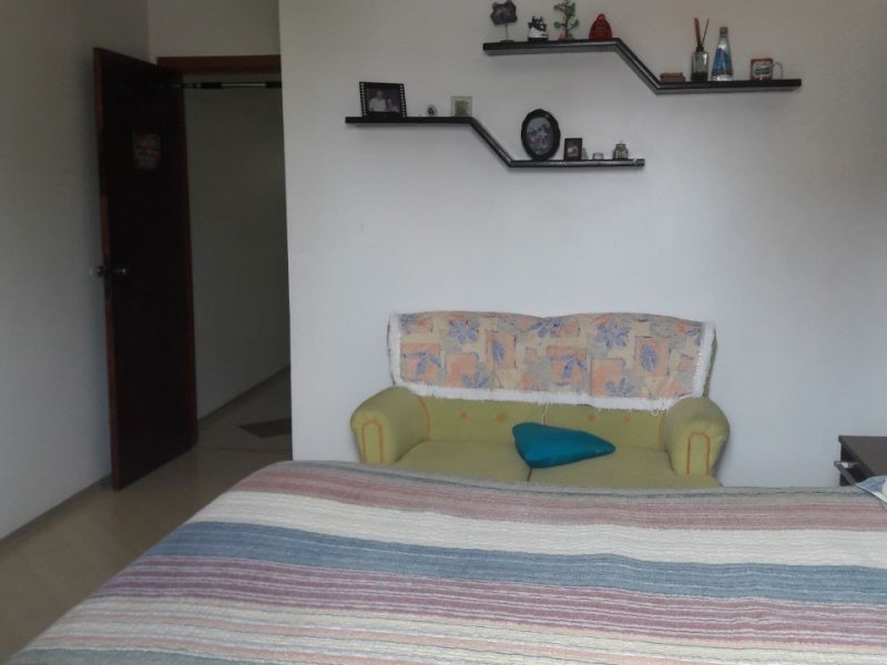 Casa à venda Vila Inglesa com 212m² e 3 quartos por R$ 700.000 - 1968471831-img-20180501-wa0051.jpg