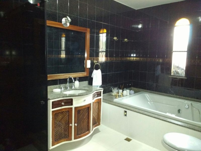 imóvel com 200m² - Trindade - São Gonçalo