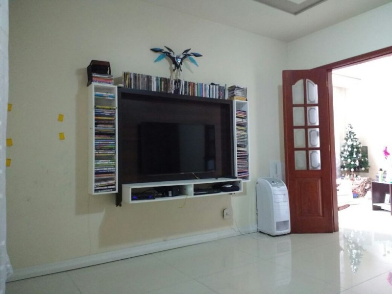 imóvel com 200m² - Trindade - São Gonçalo