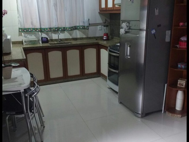 imóvel com 200m² - Trindade - São Gonçalo