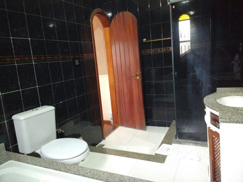 imóvel com 200m² - Trindade - São Gonçalo