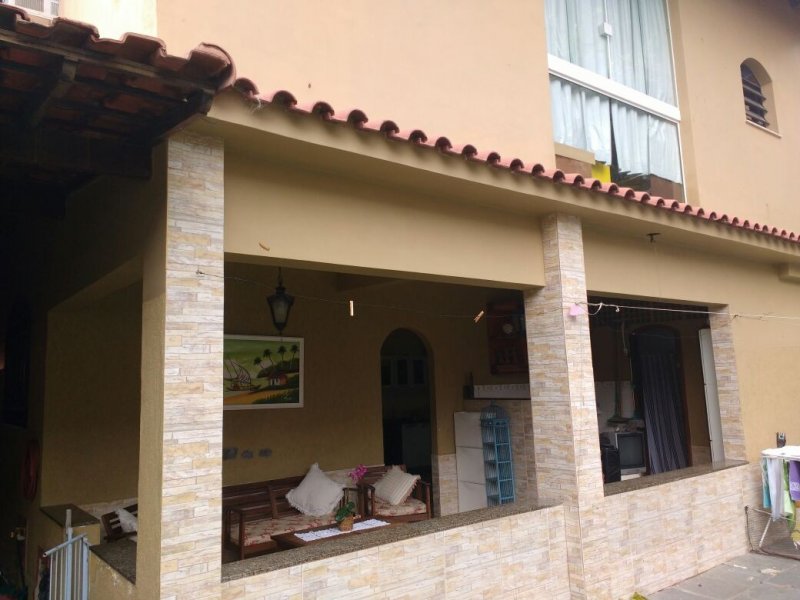 imóvel com 200m² - Trindade - São Gonçalo