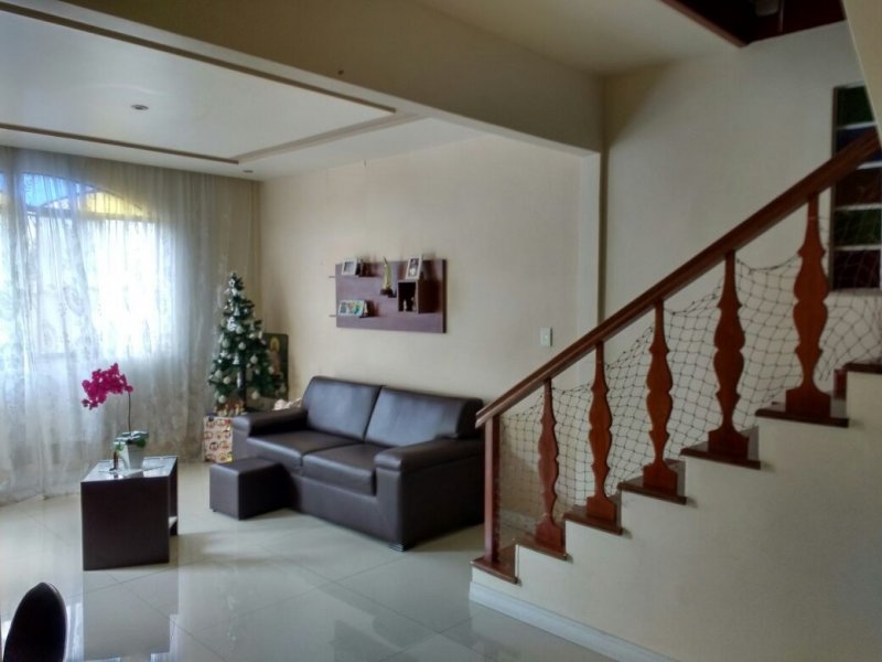 imóvel com 200m² - Trindade - São Gonçalo
