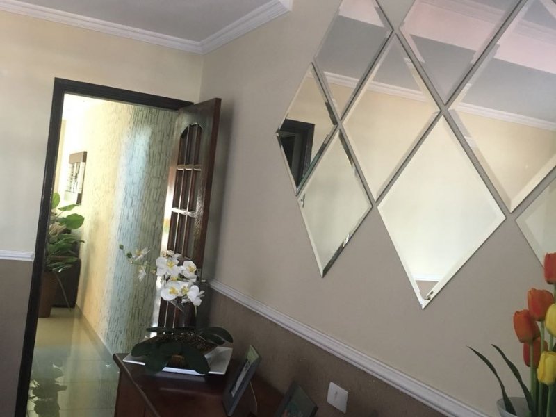 Casa à venda Vila Cruz das Almas com 200m² e 3 quartos por R$ 680.000 - 965844139-1.jpg