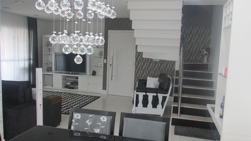 Cobertura à venda com 237m² e 4 quartos por R$ 1.360.000 - 916511710-img-2266.JPG