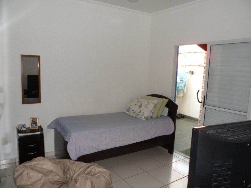 Sobrado à venda Jardim Filipini com 125m² e 3 quartos por R$ 550.000 - 201035454-rs.JPG
