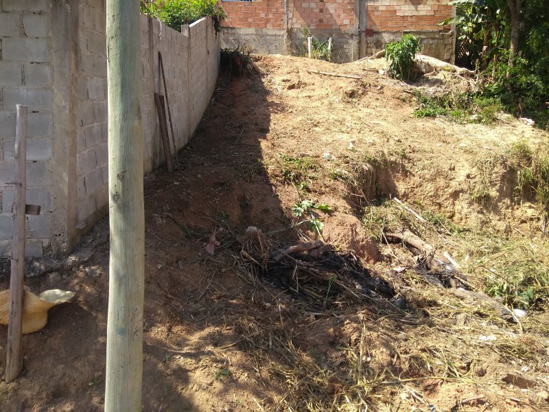 Terreno à venda Colonia Santa Isabel com 200m² e 4 quartos por R$ 30.000 - 284577083-img-20180505-1203545791.jpg