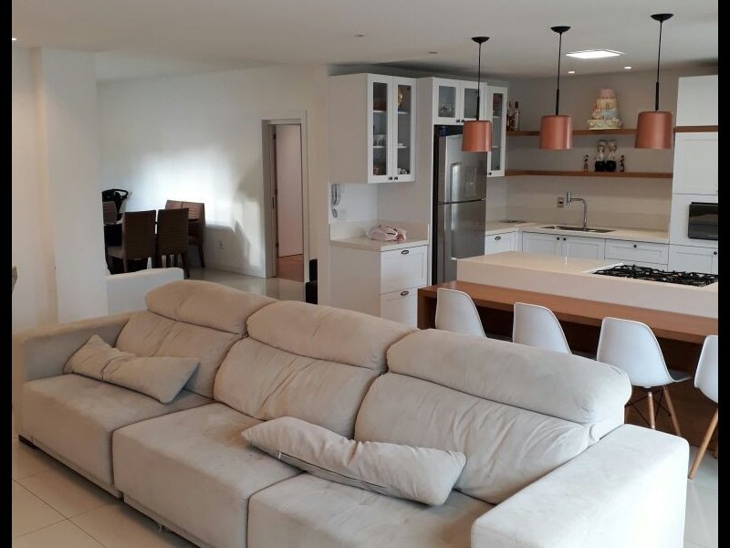 Cobertura à venda CENTRO com 299m² e 3 quartos por R$ 800.000 - 1894844727-ee128463-a028-4341-a422-95c5f4f1476b.jpeg