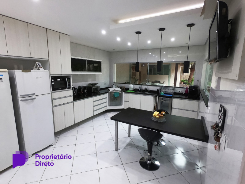 Casa de condomínio à venda Cotia com 473m² e 5 quartos por R$ 1.450.000 - gopr1265.JPG