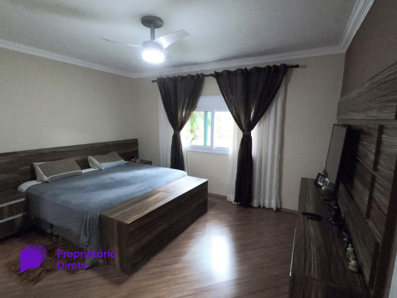 Casa de condomínio à venda Cotia com 473m² e 5 quartos por R$ 1.450.000 - gopr1356.JPG