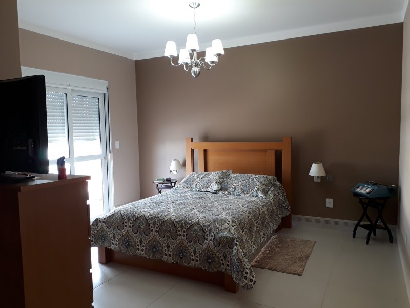Casa à venda Jardim Carolina com 184m² e 3 quartos por R$ 730.000 - 491623350-20180307-145443.jpg