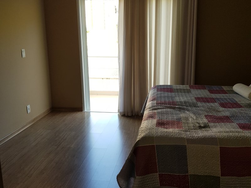 imóvel com 244m² - Loteamento residencial Alphaville - Campinas