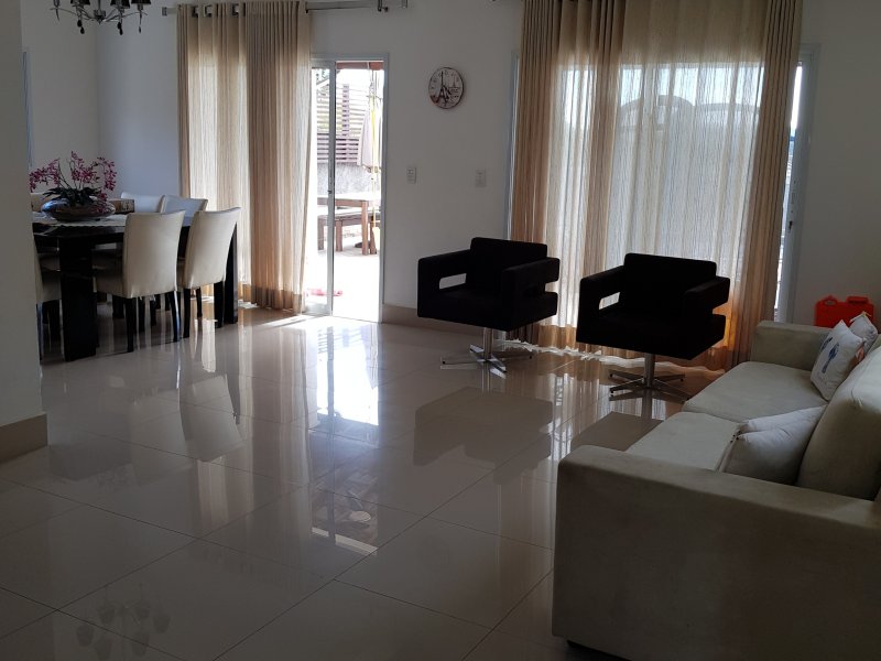 imóvel com 244m² - Loteamento residencial Alphaville - Campinas