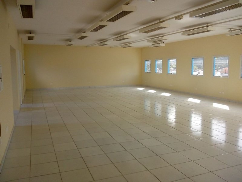 Comercial à venda Pirajussara com 690m² e 0 quartos por R$ 5.000.000 - 1819144722-img-20180508-wa0013.jpg