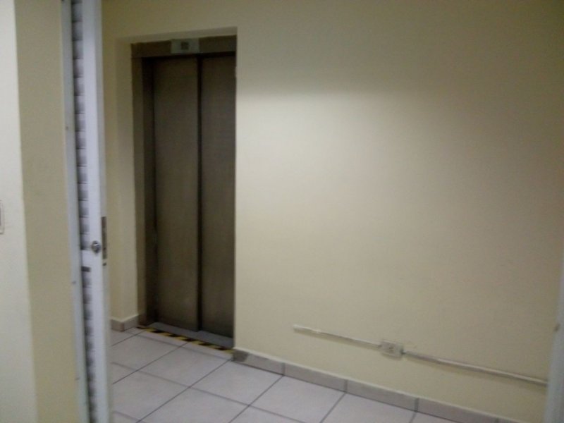 Comercial à venda Pirajussara com 690m² e 0 quartos por R$ 5.000.000 - 1983803673-img-20180508-wa0005.jpg