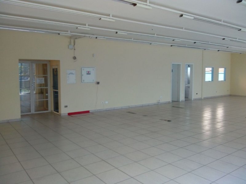 Comercial à venda Pirajussara com 690m² e 0 quartos por R$ 5.000.000 - 223398304-img-20180508-wa0024.jpg
