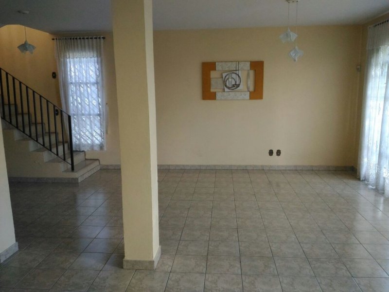 Casa à venda Vila Arens com 230m² e 3 quartos por R$ 640.000 - 1946069492-img-20161101-wa0049.jpg