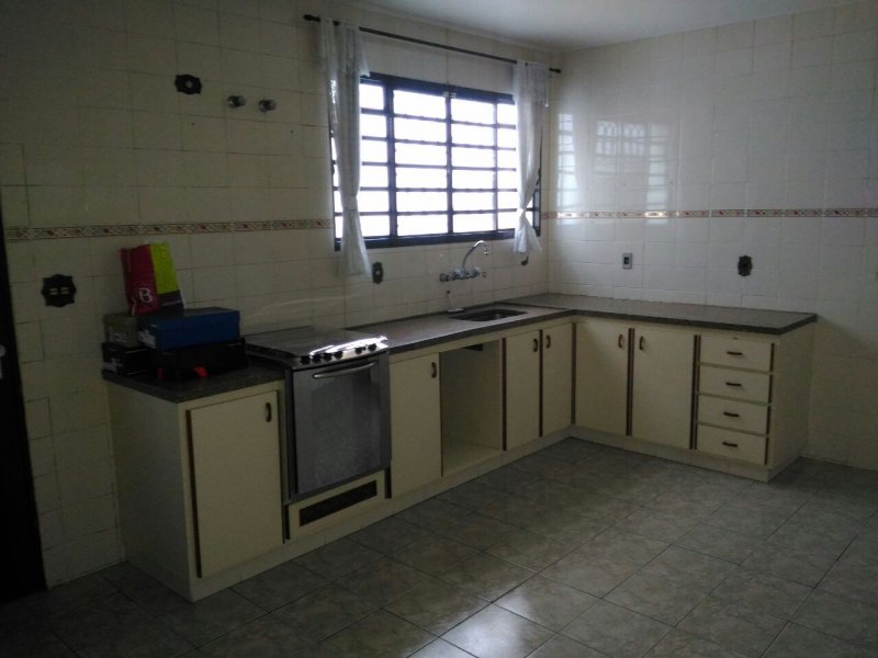 Casa à venda Vila Arens com 230m² e 3 quartos por R$ 640.000 - 945922033-img-20161101-wa0039.jpg