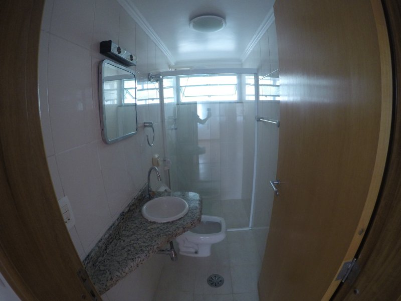 Apartamento à venda Água Branca com 106m² e 3 quartos por R$ 750.000 - 620599324-10-vista-do-banheiro-social.JPG