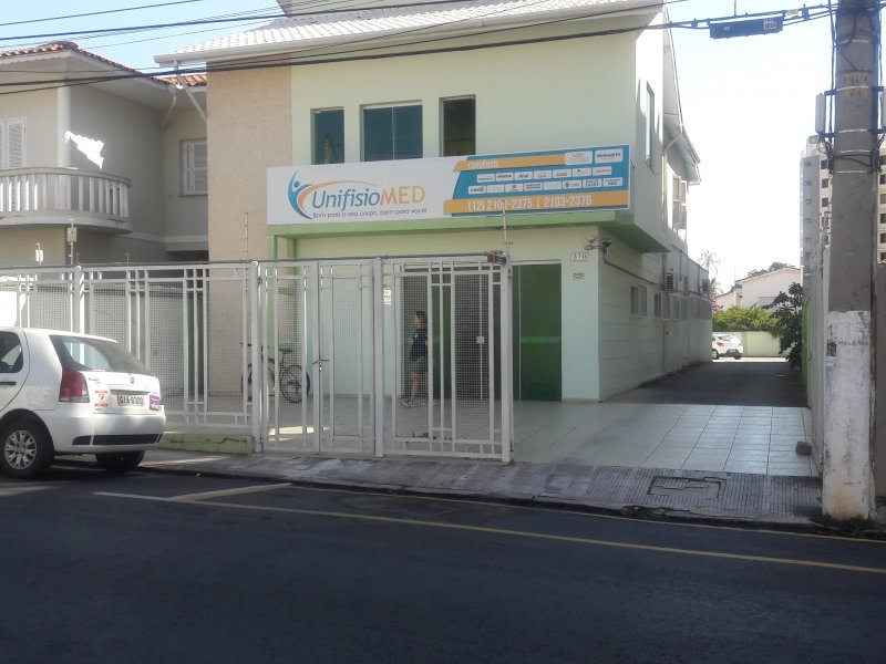 imóvel com 400m² - Vila Suzana - Guaratinguetá