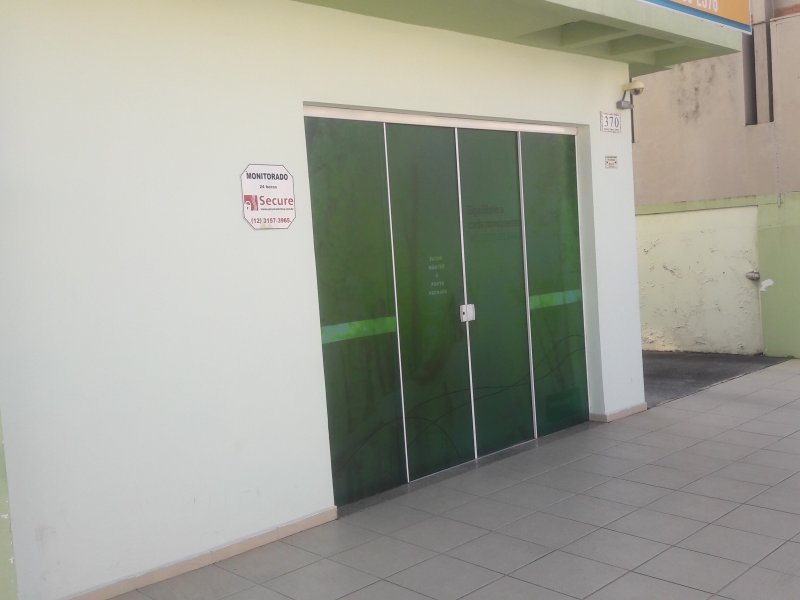 imóvel com 400m² - Vila Suzana - Guaratinguetá