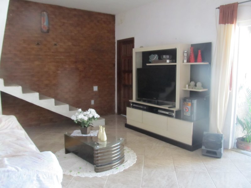 Casa à venda Bairro Nova Califórnia com 120m² e 3 quartos por R$ 340.000 - 1750471006-061.JPG