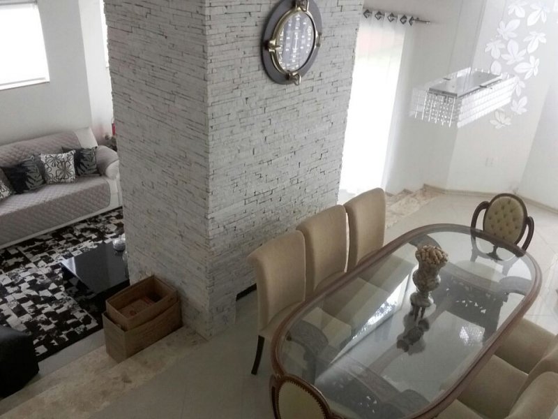 imóvel com 340m² - Lavra Velha - Cajamar