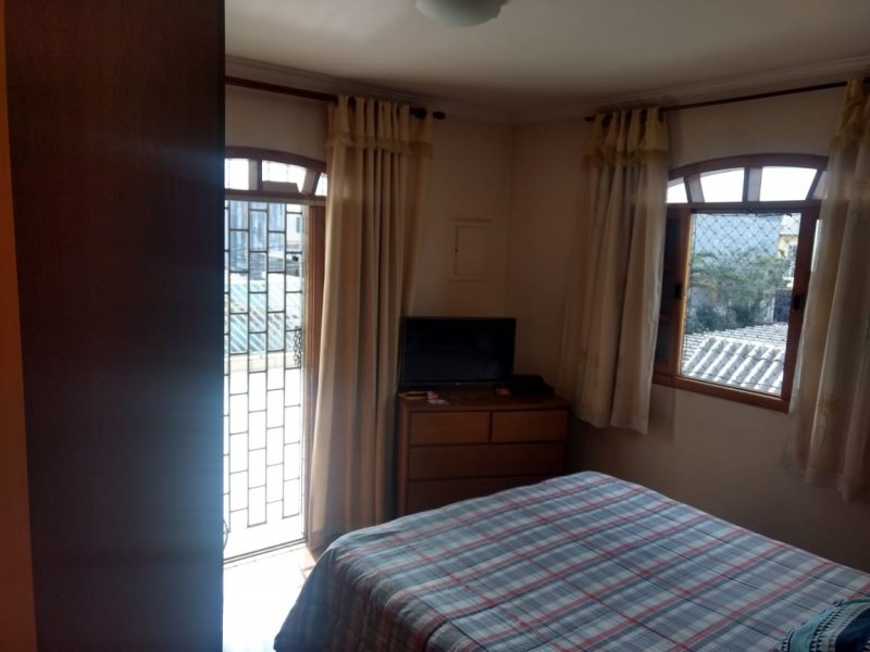 Sobrado à venda Piratininga com 149m² e 2 quartos por R$ 620.000 - 1710876357-dormitorio-3.jpeg
