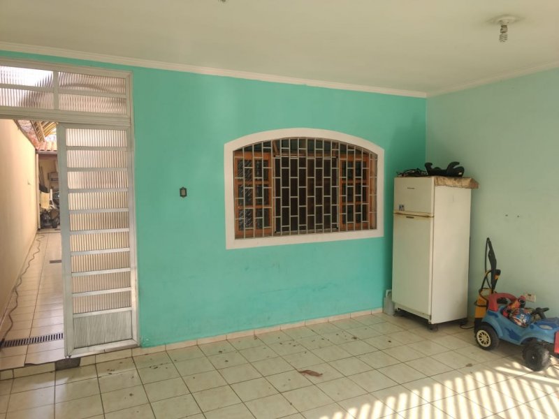 Sobrado à venda Piratininga com 149m² e 2 quartos por R$ 620.000 - 2119016340-garagem.jpeg