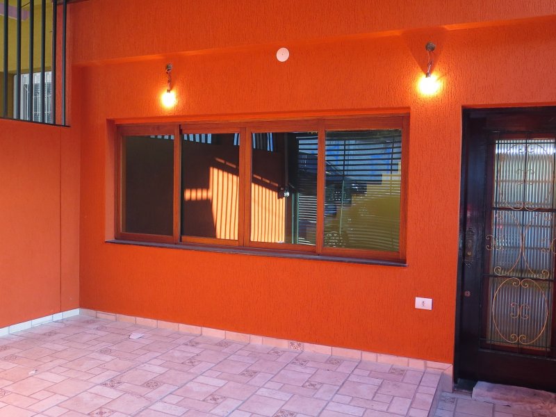 Sobrado à venda Parque Maria Domitila com 200m² e  quartos por R$ 690.000 - 1069317729-img-1976.JPG