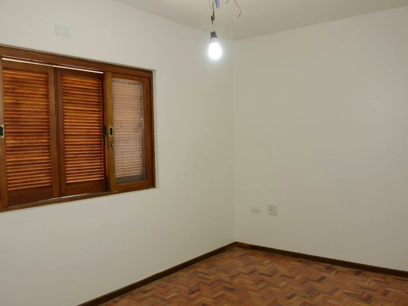 Sobrado à venda Parque Maria Domitila com 200m² e  quartos por R$ 690.000 - 1760731497-5.jpg