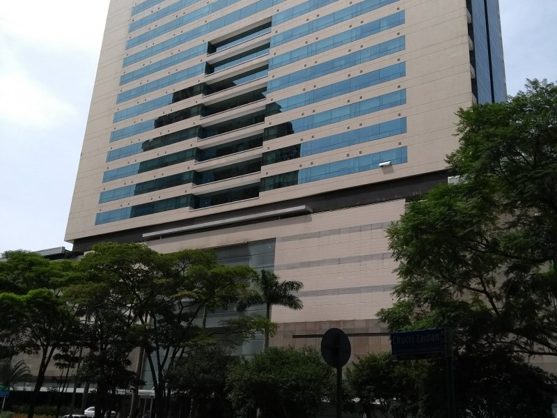 Comercial à venda Vila Gertrudes com 42m² e 0 quartos por R$ 548.000 - 1538378514-img-20180331-123602105.jpg