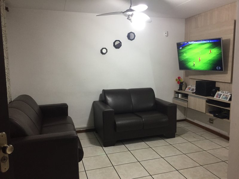 Sobrado à venda Conjunto Metalúrgicos com 92500m² e 2 quartos por R$ 450.000 - 1421312270-sala.JPG