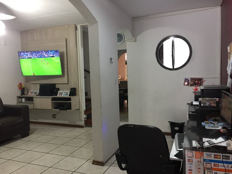 Sobrado à venda Conjunto Metalúrgicos com 92500m² e 2 quartos por R$ 450.000 - 1716553555-sala-1.JPG