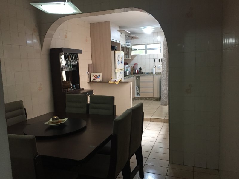 Sobrado à venda Conjunto Metalúrgicos com 92500m² e 2 quartos por R$ 450.000 - 427599321-cozinha-e-sala-de-jantar.JPG