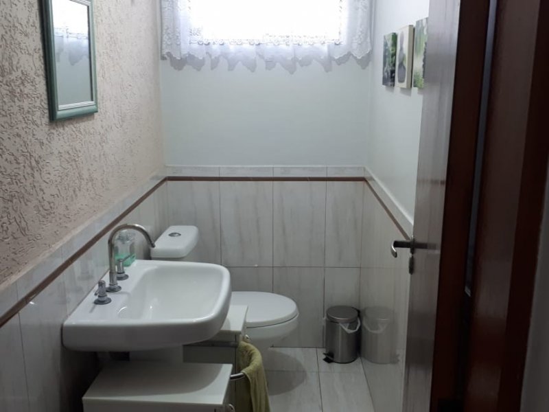 Sobrado à venda Jardim Panorama (Zona Leste) com 150m² e 3 quartos por R$ 550.000 - 1277913269-lavabo.jpeg