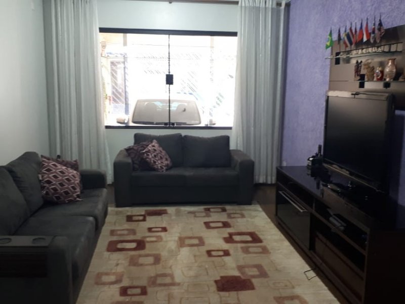 Sobrado à venda Jardim Panorama (Zona Leste) com 150m² e 3 quartos por R$ 550.000 - 2028571273-sala-vista-garagem.jpeg