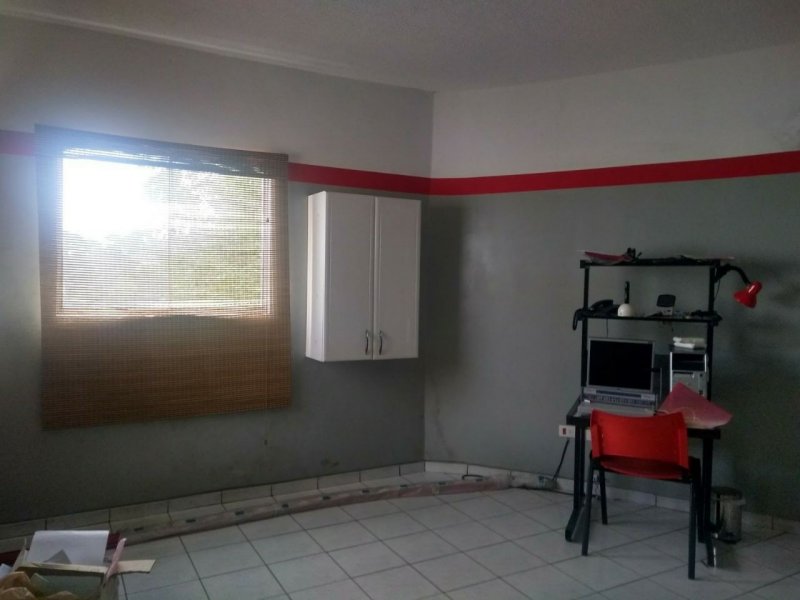 imóvel com 364m² - Laranjeiras - Caieiras